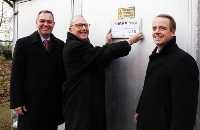 v.l.n.r. Bürgermeister Andreas Metz, MVV-Vorstand Dr. Werner Dub und dem Geschäftsführer der MVV-Netzgesellschaft Netrion, Dr. Eric Jennes.
